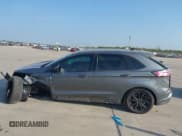 ✅ 2024 Ford Edge SE • VIN: 2FMPK4G91RBA64298 • Lot: 43508625. Wystawiony na IAAI z przebiegiem 38 714 mil. Bezpłatny archiwum sprzedaży aukcyjnych z USA i szczegółowy raport historii pojazdu na DreamBid. Zdjęcie 14.