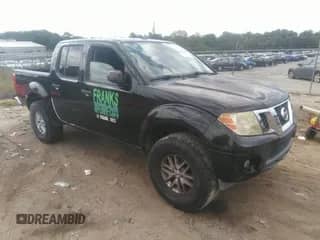 2015 Nissan Frontier SV z VIN 1N6AD0ER8FN769810, wystawiony jako IAAI lot #42857319 z przebiegiem 165 781 mil mil oraz . Historia ofert i sprzedaży dostępna na DreamBid. Obrazek 1.