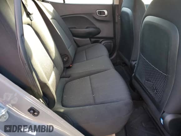 2022 Hyundai Venue SE z VIN KMHRB8A3XNU177787, wystawiony jako Copart lot #78832614 z przebiegiem 31 626 mil mil oraz Nie do naprawy • Non repairable. Historia ofert i sprzedaży dostępna na DreamBid. Obrazek 11.