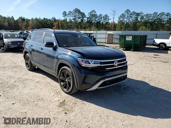 ✅ 2022 Volkswagen Atlas SE • VIN: 1V2JP2CA8NC506602 • Lot: 84947204. Listed on Copart with 53,336 mi. Free auction sales archive from the USA and detailed vehicle history report at DreamBid. Image 12.