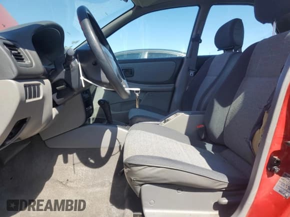 ✅ 1999 Subaru Impreza L • VIN: JF1GF4359XH802494 • Lot: 58808585. Wystawiony na Copart z przebiegiem 188 003 mil. Bezpłatny archiwum sprzedaży aukcyjnych z USA i szczegółowy raport historii pojazdu na DreamBid. Zdjęcie 7.