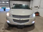 ✅ 2012 Chevrolet Traverse LTZ • VIN: 1GNKVLED6CJ191825 • Lot: 90402705. Wystawiony na Copart z przebiegiem 188 255 mil. Bezpłatny archiwum sprzedaży aukcyjnych z USA i szczegółowy raport historii pojazdu na DreamBid. Zdjęcie 5.