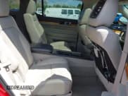 ✅ 2011 Lincoln MKT EcoBoost • VIN: 2LMHJ5AT8BBJ53748 • Lot: 42166783. Listed on IAAI with 136,496 mi. Free auction sales archive from the USA and detailed vehicle history report at DreamBid. Image 8.