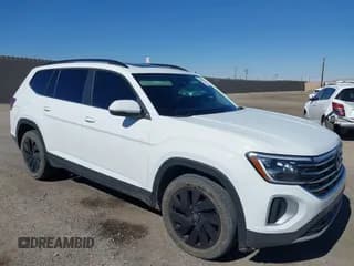 ✅ 2024 Volkswagen Atlas SE • VIN: 1V2KR2CA0RC587311 • Lot: 43524768. Wystawiony na IAAI z przebiegiem 35 854 mil. Bezpłatny archiwum sprzedaży aukcyjnych z USA i szczegółowy raport historii pojazdu na DreamBid. Zdjęcie 1.