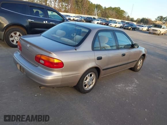 ✅ 1998 Chevrolet Prizm • VIN: 1Y1SK548XWZ417142 • Lot: 43871972. Listed on IAAI with 220,307 mi. Free auction sales archive from the USA and detailed vehicle history report at DreamBid. Image 4.