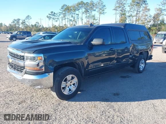 ✅ 2018 Chevrolet Silverado 1500 LT • VIN: 1GCRCREC5JZ153279 • Лот: 43693905. Опубликован ранее на IAAI с пробегом 156 840 миль. Бесплатный доступ к архиву аукционных продаж из США и подробный отчёт об истории автомобиля на DreamBid. Изображение 2.