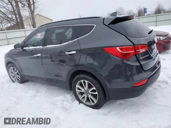 ✅ 2016 Hyundai Santa Fe Limited • VIN: 5XYZUDLA2GG332808 • Lot: 42789735. Wystawiony na Copart z przebiegiem 181 547 mil mil. Skorzystaj z bezpłatnego archiwum sprzedaży aukcyjnych z USA i zobacz szczegółowy raport historii pojazdu na DreamBid. Zdjęcie 2.