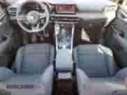 2024 Dodge Hornet GT z VIN ZACNDFAN6R3A40993, wystawiony jako Copart lot #66050235 z przebiegiem 25 539 mil mil oraz Czysty tytuł • Clean title. Historia ofert i sprzedaży dostępna na DreamBid. Obrazek 8.