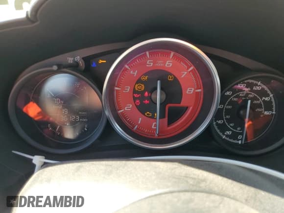 ✅ 2017 FIAT 124 Spider Elaborazione Abarth • VIN: JC1NFAEK6H0108930 • Lot: 74691374. Listed on Copart with 36,123 mi. Free auction sales archive from the USA and detailed vehicle history report at DreamBid. Image 9.