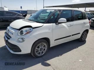 ✅ 2018 FIAT 500L Pop • VIN: ZFBCFAAH1JZ041565 • Lot: 54698845. Listed on Copart with 29,240 mi. Free auction sales archive from the USA and detailed vehicle history report at DreamBid. Image 1.
