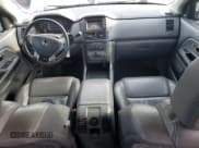 ✅ 2003 Honda Pilot EX • VIN: 2HKYF18763H552019 • Lot: 71102385. Wystawiony na Copart z przebiegiem 226 242 mil. Bezpłatny archiwum sprzedaży aukcyjnych z USA i szczegółowy raport historii pojazdu na DreamBid. Zdjęcie 8.