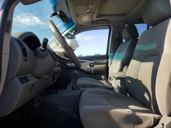 ✅ 2005 Nissan Frontier Nismo • VIN: 1N6AD07W05C431072 • Lot: 70984625. Listed on Copart with 204,543 mi. Free auction sales archive from the USA and detailed vehicle history report at DreamBid. Image 7.