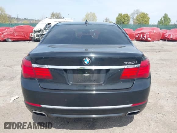 ✅ 2014 BMW 7 Series 740i • VIN: WBAYA6C55ED144778 • Лот: 42070256. Опубликован ранее на IAAI с пробегом 90 606 миль. Бесплатный доступ к архиву аукционных продаж из США и подробный отчёт об истории автомобиля на DreamBid. Изображение 15.