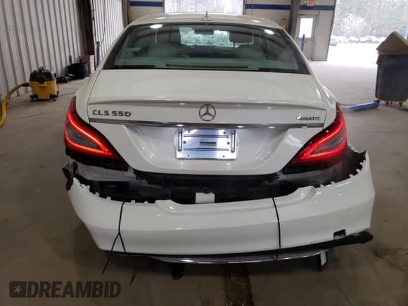 ✅ 2015 Mercedes-Benz CLS 550 • VIN: WDDLJ9BB9FA139212 • Лот: 47880925. Опубликован ранее на Copart с пробегом 139 934 миль. Бесплатный доступ к архиву аукционных продаж из США и подробный отчёт об истории автомобиля на DreamBid. Изображение 6.