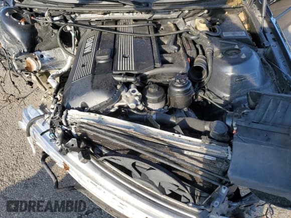 ✅ 2003 BMW 3 Series 325Ci • VIN: WBABN33433PG61379 • Lot: 82367874. Wystawiony na Copart z przebiegiem 113 967 mil. Bezpłatny archiwum sprzedaży aukcyjnych z USA i szczegółowy raport historii pojazdu na DreamBid. Zdjęcie 12.