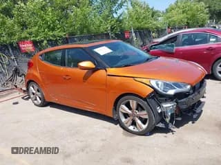 ✅ 2013 Hyundai Veloster w/Black Int • VIN: KMHTC6AD8DU175373 • Lot: 42567057. Wystawiony na IAAI z przebiegiem 141 693 mil. Bezpłatny archiwum sprzedaży aukcyjnych z USA i szczegółowy raport historii pojazdu na DreamBid. Zdjęcie 1.