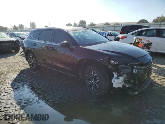 ✅ 2025 Toyota Crown XLE • VIN: JTDACAAJ0S3008450 • Lot: 82568575. Wystawiony na Copart z przebiegiem 53 939 mil. Bezpłatny archiwum sprzedaży aukcyjnych z USA i szczegółowy raport historii pojazdu na DreamBid. Zdjęcie 4.