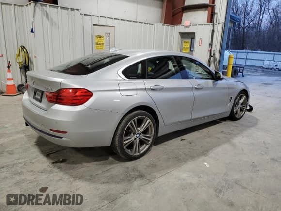 ✅ 2016 BMW 4 Series 428i xDrive • VIN: WBA4C9C57GG139304 • Lot: 93452885. Listed on Copart with 55,424 mi. Free auction sales archive from the USA and detailed vehicle history report at DreamBid. Image 3.