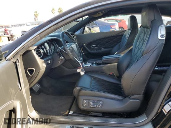 ✅ 2014 Bentley Continental GT • VIN: SCBFC7ZAXEC094256 • Lot: 62383493. Listed on Copart with 45,392 mi. Free auction sales archive from the USA and detailed vehicle history report at DreamBid. Image 7.