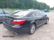 ✅ 2010 Lexus LS 460 • VIN: JTHCL5EFXA5008723 • Лот: 42635747. Опубликован ранее на IAAI с пробегом 156 030 миль. Бесплатный доступ к архиву аукционных продаж из США и подробный отчёт об истории автомобиля на DreamBid. Изображение 4.