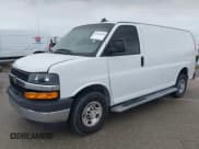 ✅ 2021 Chevrolet Express Cargo • VIN: 1GCWGAFP2M1204749 • Лот: 42672844. Опубликован ранее на IAAI с пробегом 57 795 миль. Бесплатный доступ к архиву аукционных продаж из США и подробный отчёт об истории автомобиля на DreamBid. Изображение 2.