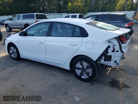 ✅ 2020 Hyundai Ioniq Blue • VIN: KMHC65LC1LU235899 • Lot: 66955164. Wystawiony na Copart z przebiegiem 82 475 mil. Bezpłatny archiwum sprzedaży aukcyjnych z USA i szczegółowy raport historii pojazdu na DreamBid. Zdjęcie 2.