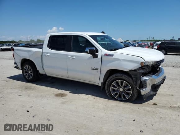 ✅ 2020 Chevrolet Silverado 1500 LT • VIN: 3GCUYDEDXLG283620 • Lot: 70079524. Wystawiony na Copart z przebiegiem 218 868 mil. Bezpłatny archiwum sprzedaży aukcyjnych z USA i szczegółowy raport historii pojazdu na DreamBid. Zdjęcie 4.