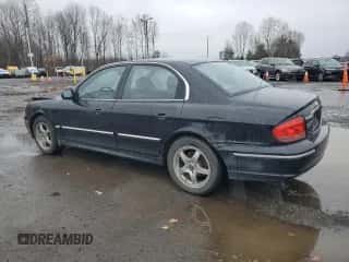2003 Hyundai Sonata GLS z VIN KMHWF35H93A889433, wystawiony jako Copart lot #52028295 z przebiegiem 159 566 mil mil oraz Szkoda całkowita • Salvage title. Historia ofert i sprzedaży dostępna na DreamBid. Obrazek 2.