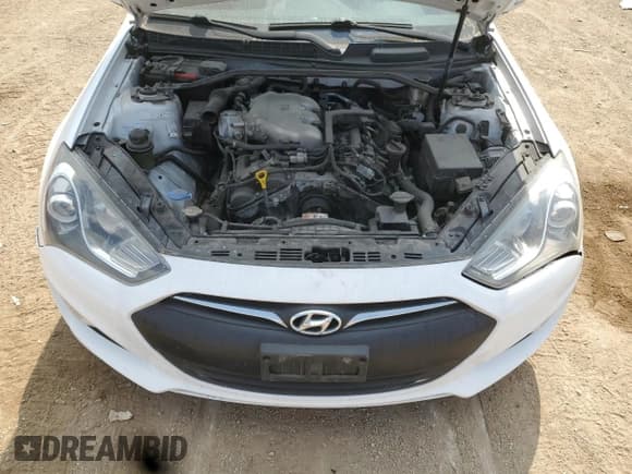 ✅ 2015 Hyundai Genesis Coupe R-Spec • VIN: KMHHU6KJ5FU124780 • Lot: 67623795. Listed on Copart with 90,744 mi. Free auction sales archive from the USA and detailed vehicle history report at DreamBid. Image 11.