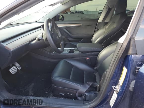 ✅ 2021 Tesla Model 3 Performance • VIN: 5YJ3E1EC7MF059612 • Lot: 84737705. Wystawiony na Copart z przebiegiem 68 093 mil. Bezpłatny archiwum sprzedaży aukcyjnych z USA i szczegółowy raport historii pojazdu na DreamBid. Zdjęcie 7.