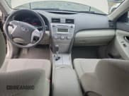 ✅ 2011 Toyota Camry LE • VIN: 4T1BF3EK4BU720508 • Lot: 91996285. Wystawiony na Copart z przebiegiem 147 613 mil. Bezpłatny archiwum sprzedaży aukcyjnych z USA i szczegółowy raport historii pojazdu na DreamBid. Zdjęcie 8.