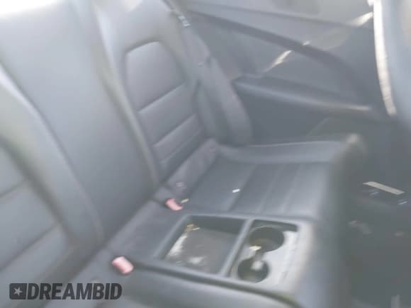 ✅ 2012 Mercedes-Benz C 350 • VIN: WDDGJ5HB1CF892815 • Lot: 43887806. Listed on IAAI with 102,751 mi. Free auction sales archive from the USA and detailed vehicle history report at DreamBid. Image 8.