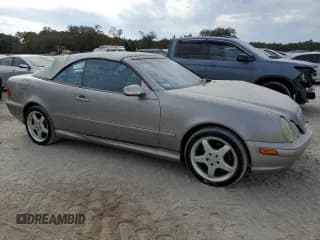 ✅ 2003 Mercedes-Benz CLK 430 • VIN: WDBLK70G73T131537 • Лот: 84103354. Опубликован ранее на Copart с пробегом 144 308 миль. Бесплатный доступ к архиву аукционных продаж из США и подробный отчёт об истории автомобиля на DreamBid. Изображение 4.