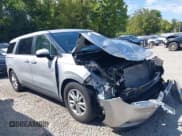 ✅ 2022 Kia Carnival LXS • VIN: KNDNB4H32N6122787 • Lot: 43179301. Wystawiony na IAAI z przebiegiem 44 883 mil. Bezpłatny archiwum sprzedaży aukcyjnych z USA i szczegółowy raport historii pojazdu na DreamBid. Zdjęcie 14.