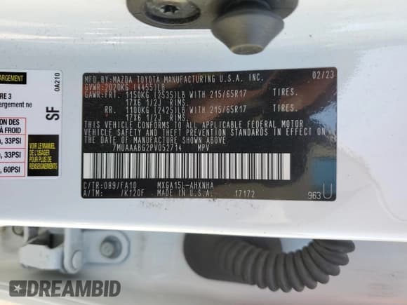 ✅ 2023 Toyota Corolla Cross L • VIN: 7MUAAABG2PV052714 • Lot: 51417815. Wystawiony na Copart z przebiegiem 39 458 mil. Bezpłatny archiwum sprzedaży aukcyjnych z USA i szczegółowy raport historii pojazdu na DreamBid. Zdjęcie 13.