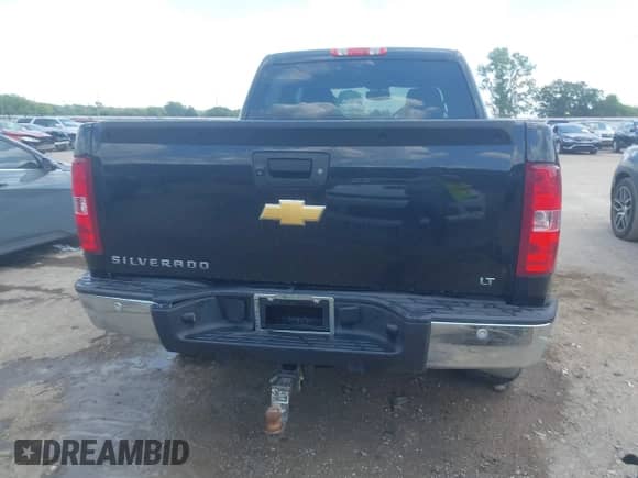 2013 Chevrolet Silverado 1500 LT с VIN 3GCPCSE0XDG357505, выставлен на аукционе IAAI как лот 43023130 с пробегом 109 112 миль миль и . История ставок и продаж доступна на DreamBid. Изображение 15.