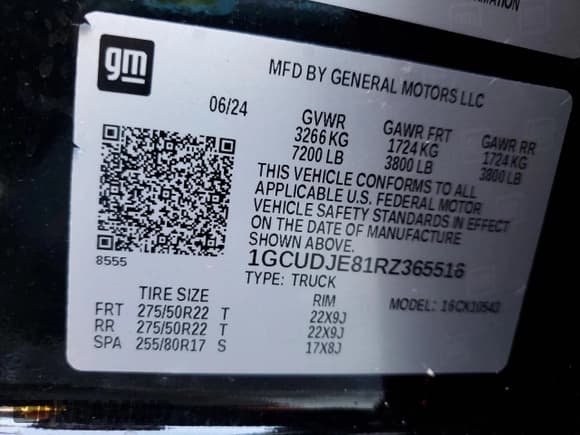 ✅ 2024 Chevrolet Silverado 1500 High Country • VIN: 1GCUDJE81RZ365516 • Lot: 81004435. Listed on Copart with 17,109 mi. Free auction sales archive from the USA and detailed vehicle history report at DreamBid. Image 12.