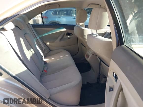 ✅ 2010 Toyota Camry XLE • VIN: 4T4BF3EK9AR023761 • Лот: 43779549. Опубликован ранее на IAAI с пробегом 129 347 миль. Бесплатный доступ к архиву аукционных продаж из США и подробный отчёт об истории автомобиля на DreamBid. Изображение 8.