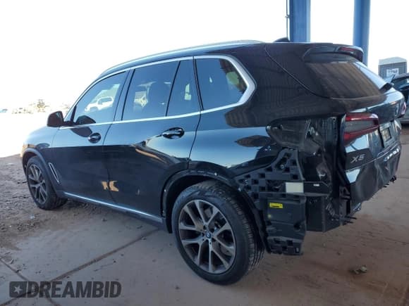 ✅ 2021 BMW X5 sDrive40i • VIN: 5UXCR4C01M9G52442 • Lot: 85409765. Wystawiony na Copart z przebiegiem 31 197 mil. Bezpłatny archiwum sprzedaży aukcyjnych z USA i szczegółowy raport historii pojazdu na DreamBid. Zdjęcie 2.