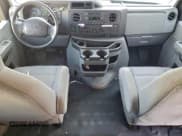 ✅ 2012 Ford Econoline Passenger XL • VIN: 1FBNE3BL4CDA37179 • Лот: 91741185. Опубликован ранее на Copart с пробегом 25 551 миль. Бесплатный доступ к архиву аукционных продаж из США и подробный отчёт об истории автомобиля на DreamBid. Изображение 8.