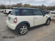 ✅ 2013 MINI Hardtop • VIN: WMWSU3C54DT685949 • Lot: 91926005. Wystawiony na Copart z przebiegiem 140 236 mil. Bezpłatny archiwum sprzedaży aukcyjnych z USA i szczegółowy raport historii pojazdu na DreamBid. Zdjęcie 3.