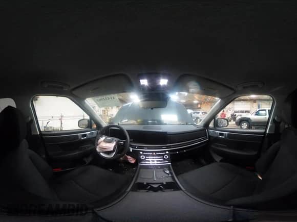 2024 Hyundai Santa Fe SE с VIN 5NMP1DGL2RH067859, выставлен на аукционе IAAI как лот 41432965 с пробегом 2 106 миль миль и . История ставок и продаж доступна на DreamBid. Изображение 18.