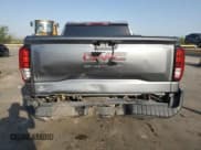 ✅ 2021 GMC Sierra 1500 • VIN: 3GTU9AEF1MG200185 • Lot: 61402845. Wystawiony na Copart z przebiegiem 67 554 mil. Bezpłatny archiwum sprzedaży aukcyjnych z USA i szczegółowy raport historii pojazdu na DreamBid. Zdjęcie 6.
