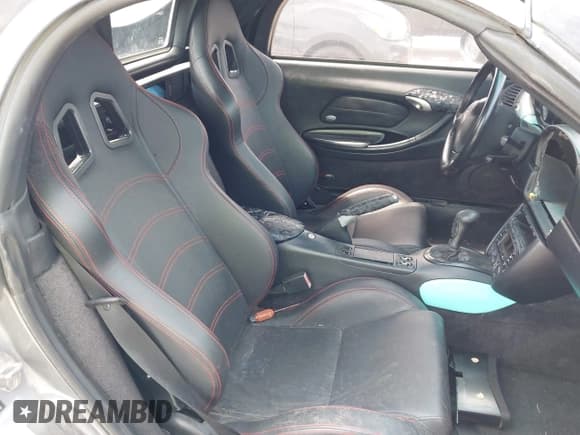 ✅ 2001 Porsche Boxster • VIN: WP0CA29861U620277 • Лот: 42139203. Опубликован ранее на IAAI с пробегом 120 788 миль. Бесплатный доступ к архиву аукционных продаж из США и подробный отчёт об истории автомобиля на DreamBid. Изображение 8.