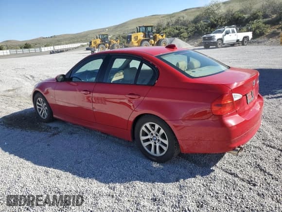 ✅ 2007 BMW 3 Series 328xi • VIN: WBAVC93597KX55782 • Lot: 55700835. Listed on Copart with 102,944 mi. Free auction sales archive from the USA and detailed vehicle history report at DreamBid. Image 2.