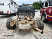 ✅ 2008 GMC Sierra 1500 • VIN: 1GTJC33688F119551 • Лот: 60170455. Опубликован ранее на Copart с пробегом 228 764 миль. Бесплатный доступ к архиву аукционных продаж из США и подробный отчёт об истории автомобиля на DreamBid. Изображение 6.