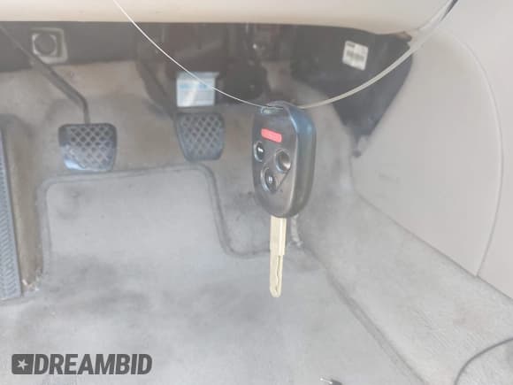 ✅ 2007 Honda Accord VP • VIN: 1HGCM55117A064103 • Lot: 42428246. Listed on IAAI with 195,926 mi. Free auction sales archive from the USA and detailed vehicle history report at DreamBid. Image 11.