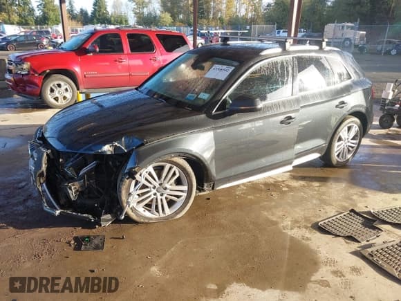 ✅ 2018 Audi Q5 Premium Plus • VIN: WA1BNAFY5J2096639 • Lot: 43566502. Wystawiony na IAAI z przebiegiem 74 572 mil. Bezpłatny archiwum sprzedaży aukcyjnych z USA i szczegółowy raport historii pojazdu na DreamBid. Zdjęcie 17.