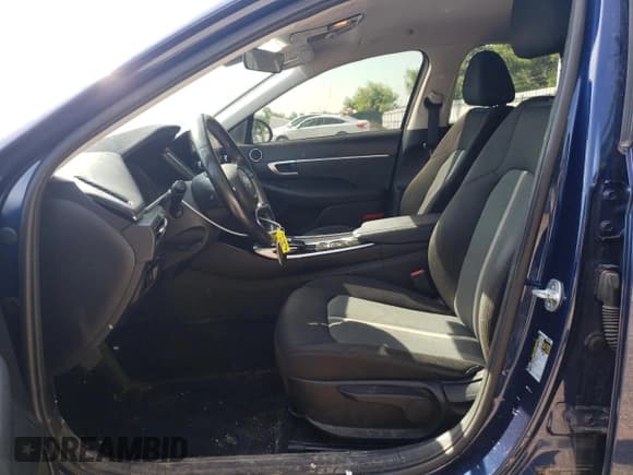 ✅ 2021 Hyundai Sonata SE • VIN: 5NPEG4JA4MH062624 • Lot: 61540405. Listed on Copart with 131,260 mi. Free auction sales archive from the USA and detailed vehicle history report at DreamBid. Image 7.