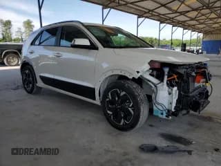 ✅ 2024 Kia Niro Wind • VIN: KNDCR3L12R5092513 • Лот: 56913114. Опубликован ранее на Copart с пробегом 1 859 миль. Бесплатный доступ к архиву аукционных продаж из США и подробный отчёт об истории автомобиля на DreamBid. Изображение 4.